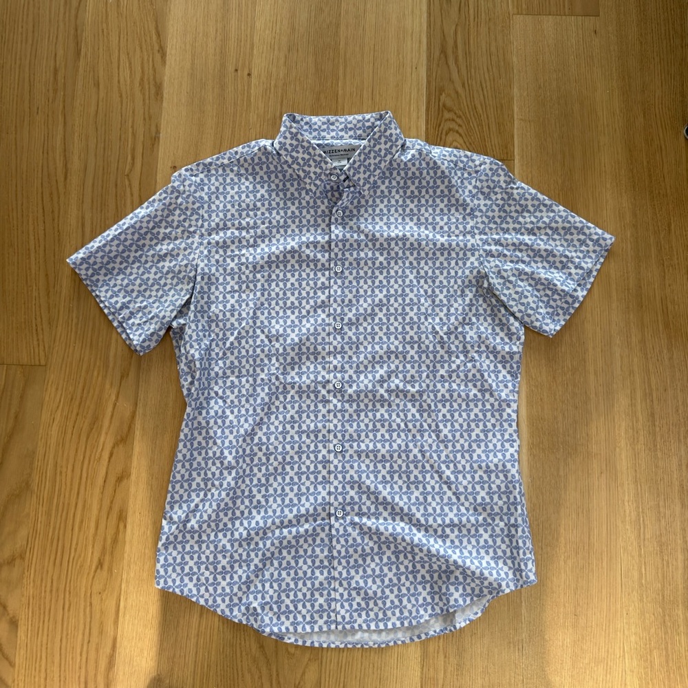 Mizzen+Main Men's Short Sleeve Button Down Size Medium Trim Fit